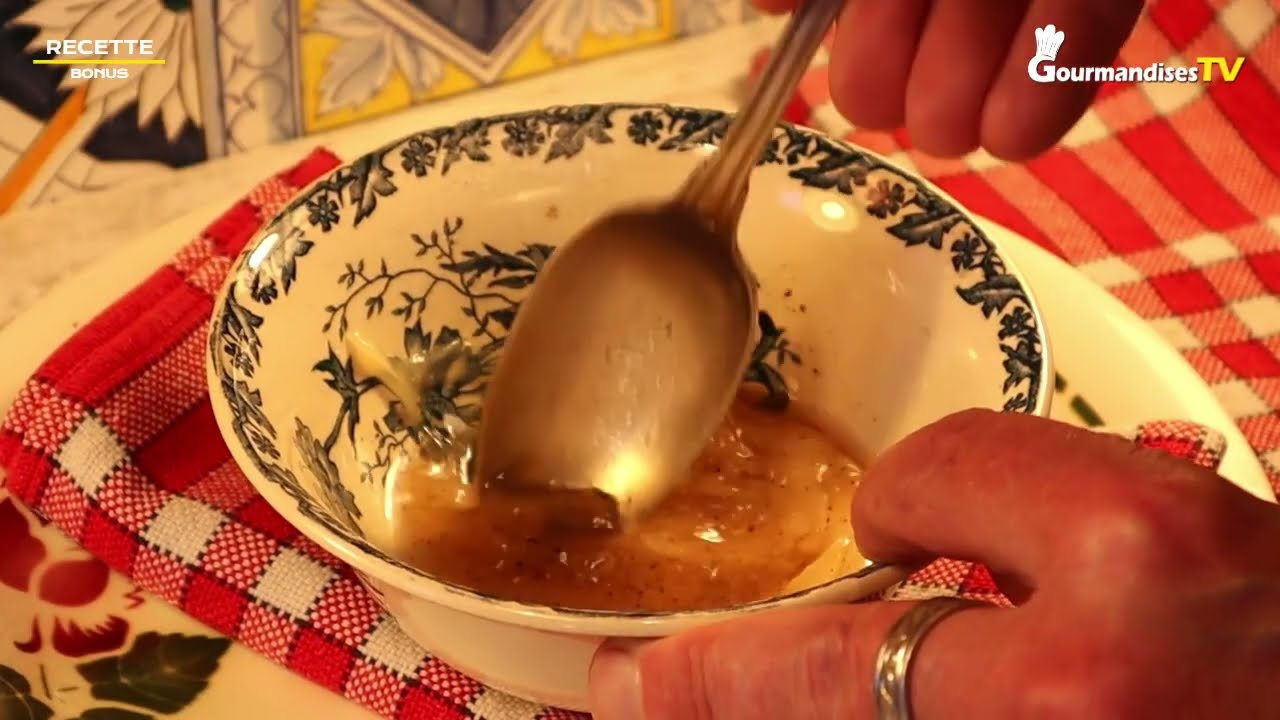 Ma SAUCE VINAIGRETTE AU MIEL savoureuse, délicate pour vos salades -Mère Mitraille - Gourmandises TV