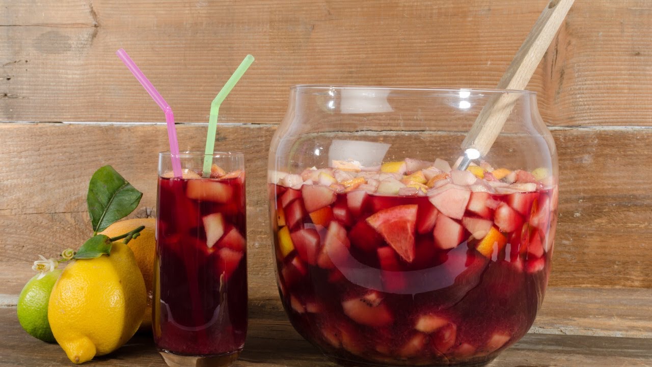 Recette : Sangria alcoolisée aux fruits