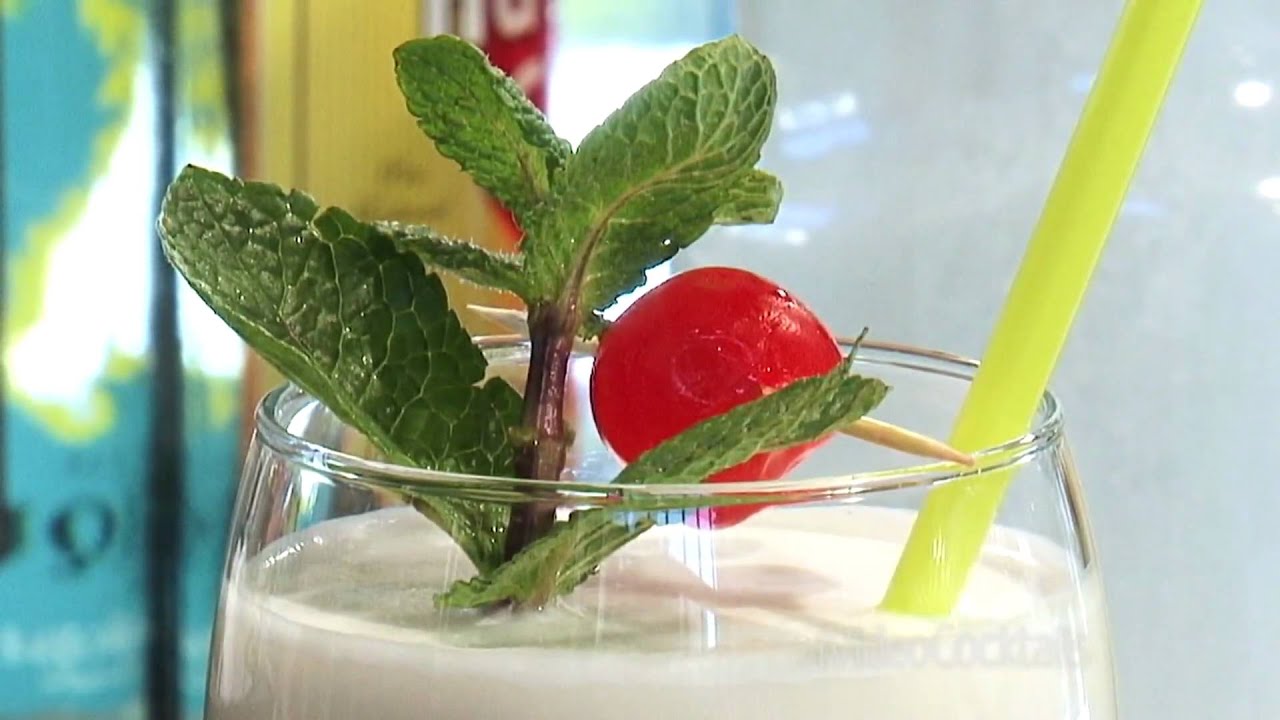 La recette de la Pina Colada (Extrait)