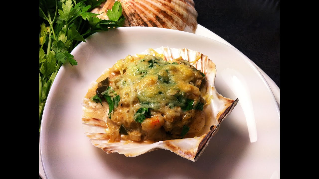 Coquilles Saint-Jacques sauce au vin blanc